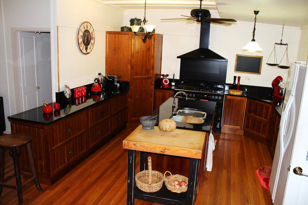 Read more about the article Choosing Cabinet Materials That Suit Rockhampton’s Climate